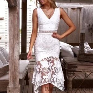 TwoSisters The Label white lace dress size M